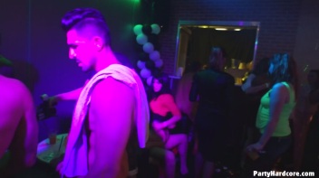 Party Hardcore Gone Crazy Vol. 36 Part 7 - Cam 1 Screencap 91 on www.sinx.com
