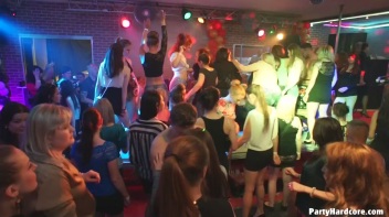 Party Hardcore Gone Crazy Vol. 36 Part 7 - Cam 1 Screencap 11 on www.sinx.com
