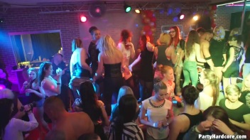 Party Hardcore Gone Crazy Vol. 36 Part 7 - Cam 1 Screencap 16 on www.sinx.com