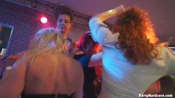 Party Hardcore Gone Crazy Vol. 36 Part 7 - Cam 1 Screencap 33 on www.sinx.com
