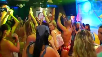 Bay Crotch Part 2 - Cam 3 Screencap 10 on www.sinx.com