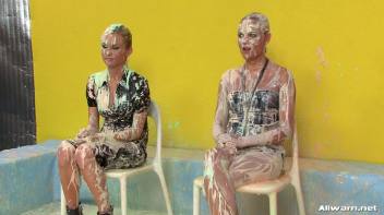 The Messiest Trivia Show Ever Screencap 56 on www.sinx.com