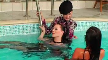 Staying Cool by the Pool Screencap 65 on www.sinx.com