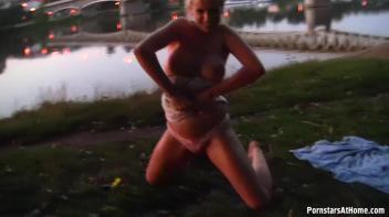 Welli's Riverside Piss Romp Screencap 69 on www.sinx.com