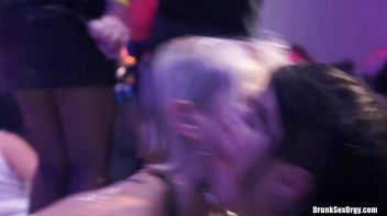 Winter Fuck Jam Part 3 - Shower Cam Screencap 54 on www.sinx.com