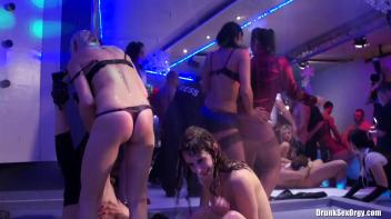 Winter Fuck Jam Part 3 - Shower Cam Screencap 45 on www.sinx.com