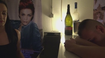 In der Dorfdisco geschwängert Screencap 3 on www.sinx.com