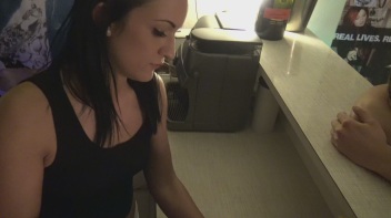 In der Dorfdisco geschwängert Screencap 4 on www.sinx.com