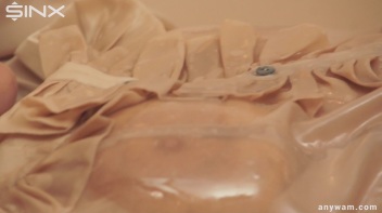 Babes With Baby Oil Screencap 14 on www.sinx.com