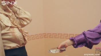 Babes With Baby Oil Screencap 3 on www.sinx.com