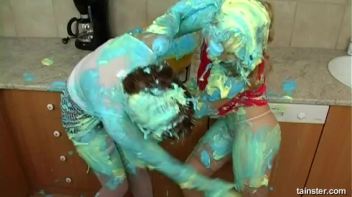 Cakes Covered In Icing Screencap 36 on www.sinx.com