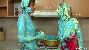 Cakes Covered In Icing Screencap 38 on www.sinx.com