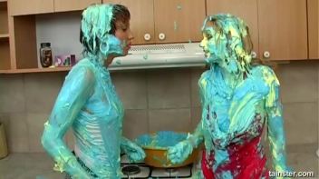 Cakes Covered In Icing Screencap 39 on www.sinx.com