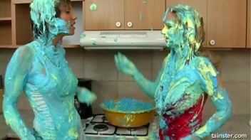 Cakes Covered In Icing Screencap 40 on www.sinx.com