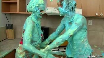 Cakes Covered In Icing Screencap 51 on www.sinx.com