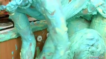 Cakes Covered In Icing Screencap 54 on www.sinx.com