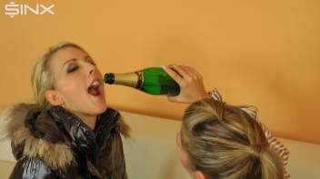 Stunning Babes Enjoy Some Bubbly Swapping Screencap 50 on www.sinx.com