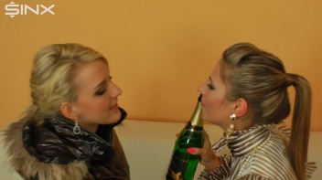 Stunning Babes Enjoy Some Bubbly Swapping Screencap 56 on www.sinx.com