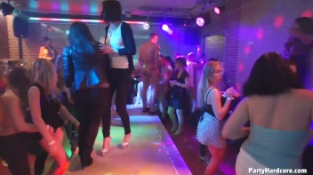 Party Hardcore Gone Crazy Vol. 35 Part 9 - Cam 1 Screencap 68 on www.sinx.com