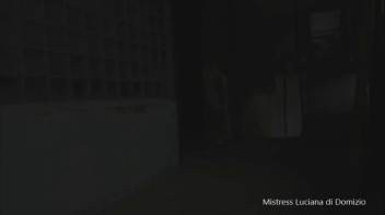 Der große Schwanz für die TV Schlampe Screencap 1 on www.sinx.com