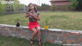 Clothes Destroying Cutie Screencap 14 on www.sinx.com