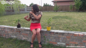 Clothes Destroying Cutie Screencap 20 on www.sinx.com