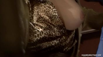 Building Inspector Speaks The Language Of Sex Screencap 29 on www.sinx.com