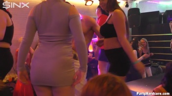 Party Hardcore Gone Crazy Vol. 44 Part 5 - Cam 3 Screencap 75 on www.sinx.com