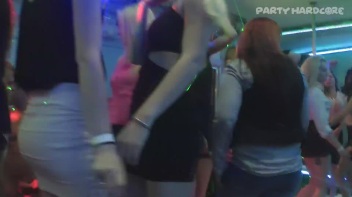 Party Hardcore Gone Crazy Vol. 28 Part 6 - Cam 4 Screencap 81 on www.sinx.com