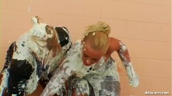 Wallpaper Glue All Over The Place! Screencap 16 on www.sinx.com