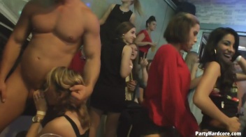 Party Hardcore Gone Crazy Vol. 30 Part 2 - Cam 3 Screencap 55 on www.sinx.com
