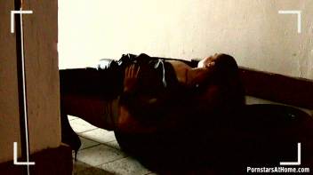 Choke Me, Rip Me, Pull My Hair! Screencap 48 on www.sinx.com