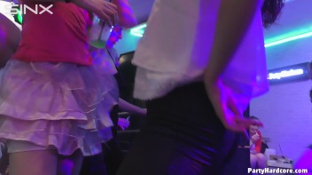 Party Hardcore Gone Crazy Vol. 44 Part 6 - Cam 1 Screencap 100 on www.sinx.com