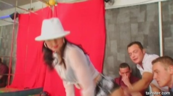 Sara Takes a Jizz Bath Screencap 3 on www.sinx.com