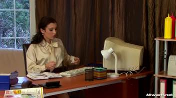 Squirt Your Cream On Me Screencap 6 on www.sinx.com