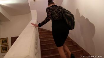 Pussy Rubbed Raw To Pink Perfection Screencap 7 on www.sinx.com