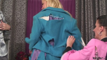 Sexy Ripping Secretaries Screencap 122 on www.sinx.com