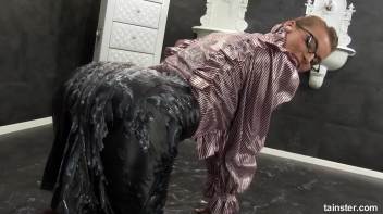 Reversed naked slime fuck Screencap 75 on www.sinx.com