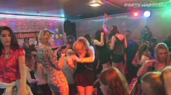 Party Hardcore Gone Crazy Vol. 27 Part 5 - Cam 1 Screencap 30 on www.sinx.com