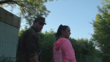 Perverser Soldat überschreitet Grenzen Screencap 19 on www.sinx.com