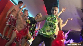 Bikini Beach Balls Part 6 - Main Edit Screencap 105 on www.sinx.com