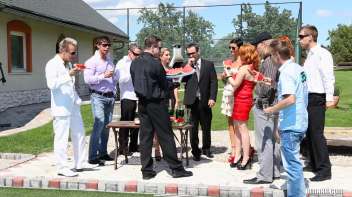 The Bi Reception Part 1 Screencap 17 on www.sinx.com