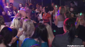 Party Hardcore Vol. 72 Part 2 - Cam 4 Screencap 29 on www.sinx.com