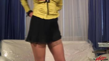 Buzz That Oiled Up Pussy Raw Screencap 48 on www.sinx.com