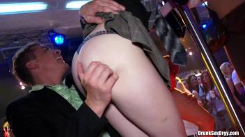 International Summer Lovin' Part 1 - Main Edit Screencap 18 on www.sinx.com