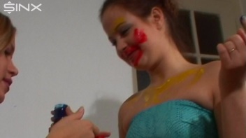 Crazy Girls Paint Their Clothes Together Screencap 4 on www.sinx.com