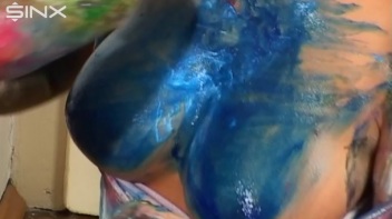 Crazy Girls Paint Their Clothes Together Screencap 45 on www.sinx.com