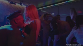 Party Hardcore Gone Crazy Vol. 35 Part 2 - Cam 3 Screencap 107 on www.sinx.com