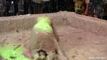 No One Leaves The Mud Pit Dry! Screencap 72 on www.sinx.com