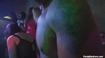 Party Hardcore Gone Crazy Vol. 35 Part 8 - Cam 1 Screencap 61 on www.sinx.com